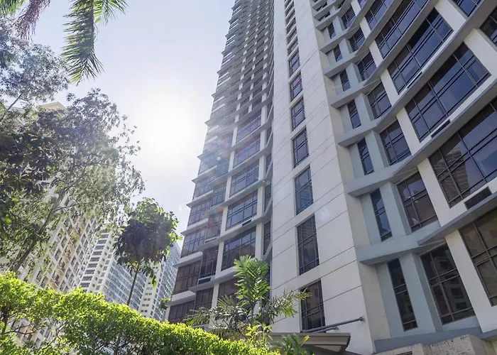 Apartahotel Nomehome Bgc Bellagio 120 Sqm Golfview 3br Loft Manila